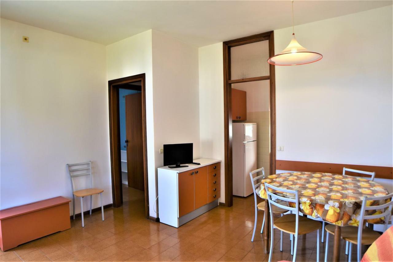 Villaggio Anna Бибионе Екстериор снимка