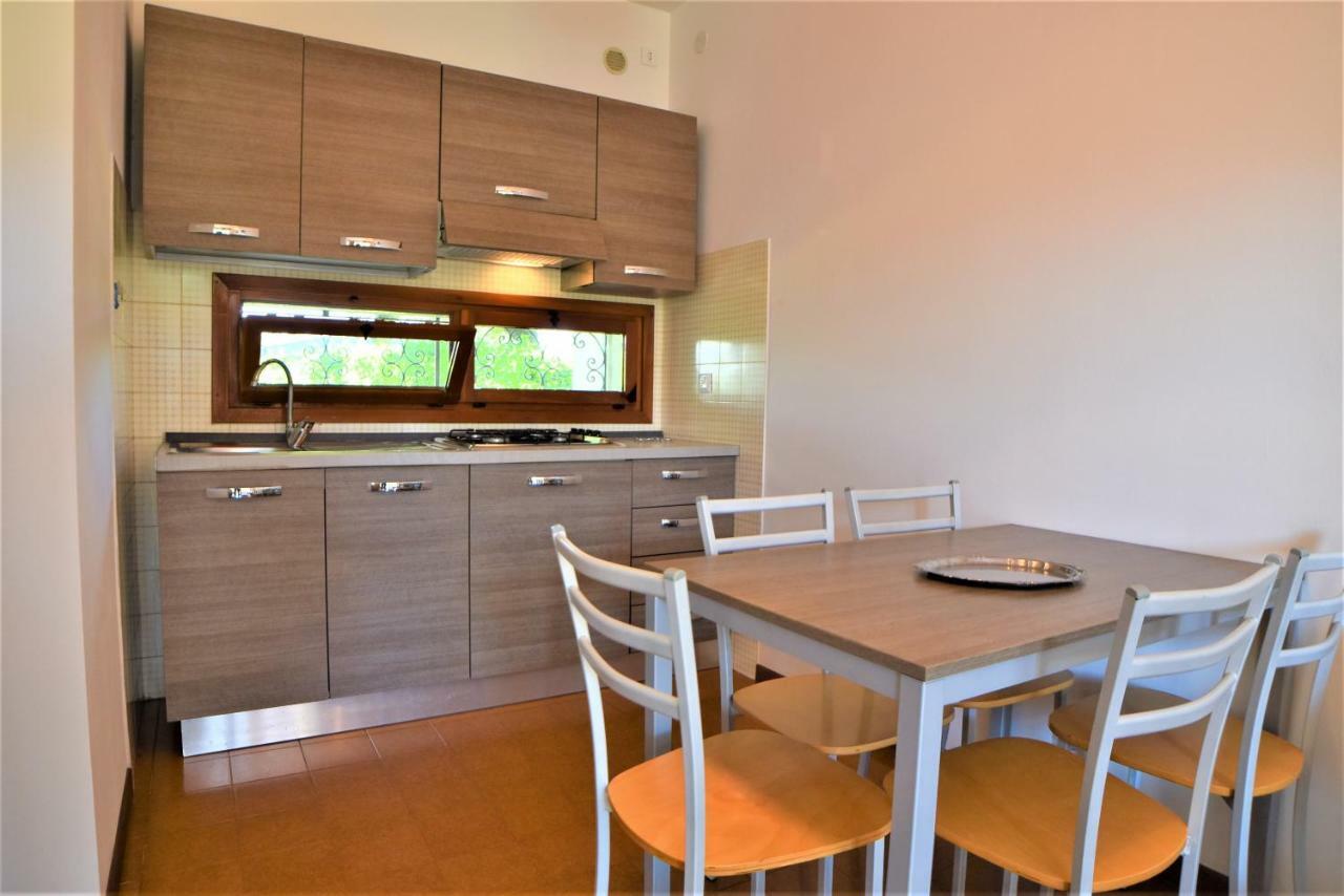 Villaggio Anna Бибионе Екстериор снимка