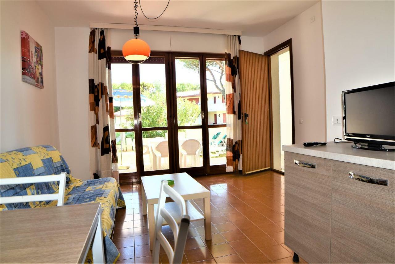 Villaggio Anna Бибионе Екстериор снимка